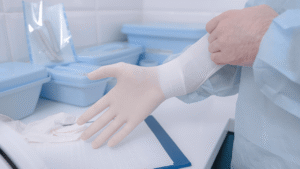 Why-Doctors-Nurses-and-Gynecologists-Prefer-Nitrile-–-And-the-Biodegradable-Shift