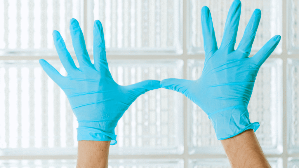 How-Biodegradable-Nitrile-Reduces-Itching-Smells-and-Irritation-for-Long-Shifts