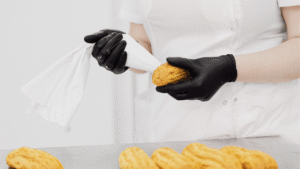 Type-of-Gloves-Are-Best-for-High-Volume-Food-Service